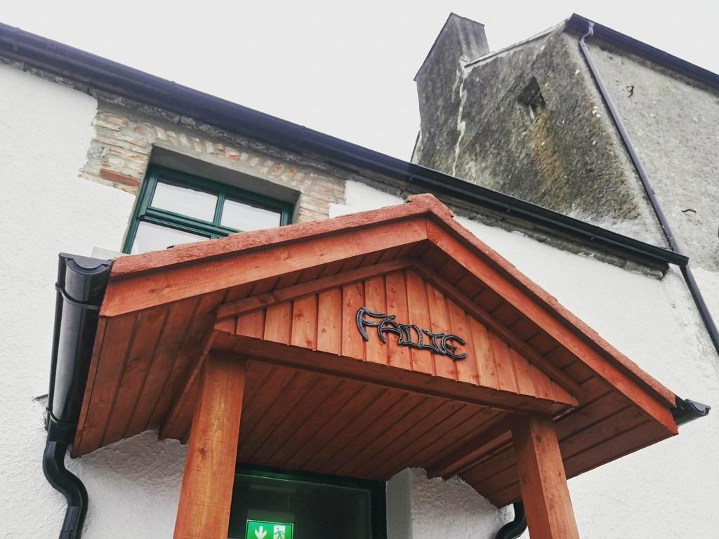 Galway Glamping Tuam Bagian luar foto