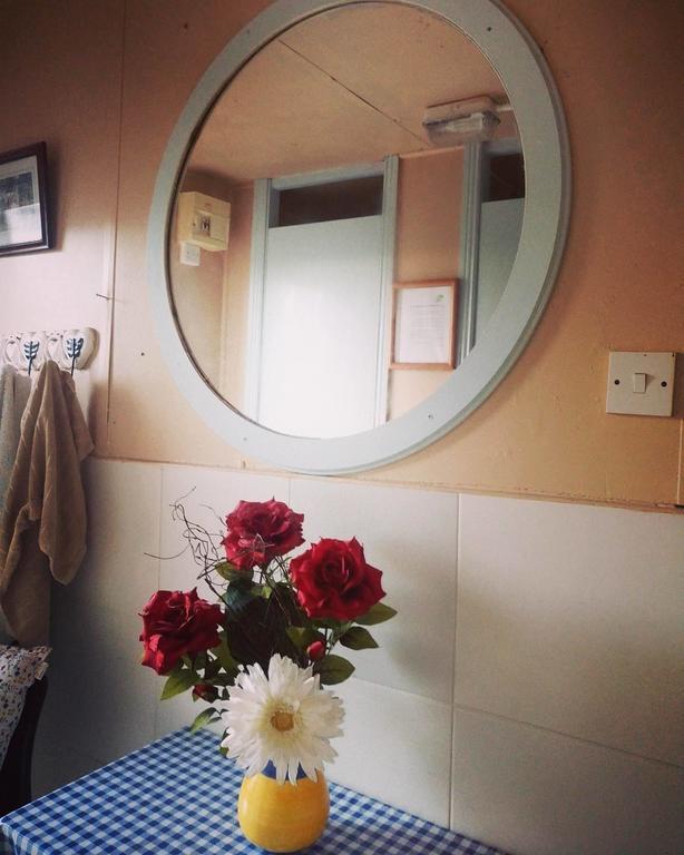 Galway Glamping Tuam Bagian luar foto